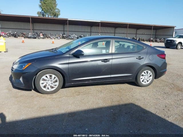 2020 HYUNDAI ELANTRA SE 15