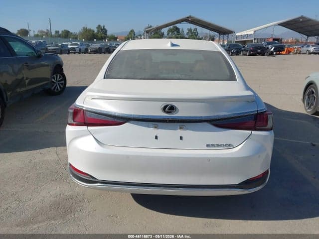 2025 LEXUS ES 300H LUXURY 9