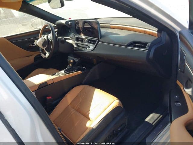 2025 LEXUS ES 300H LUXURY 4
