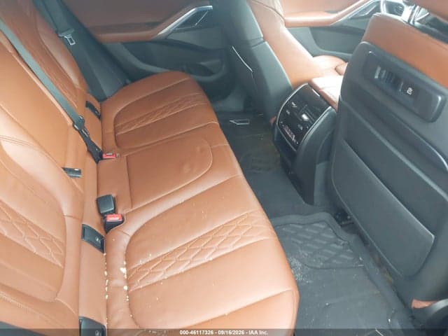 2021 BMW X6 M50I 8