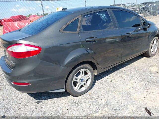 2018 FORD FIESTA SE 4
