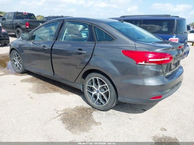2017 FORD FOCUS SE 3