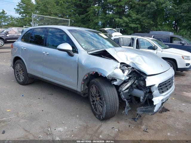 2017 PORSCHE CAYENNE PLATINUM EDITION