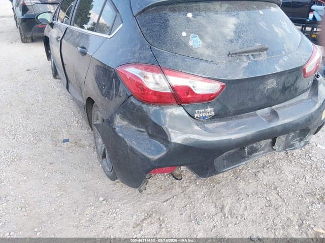 2017 CHEVROLET CRUZE LT AUTO 6