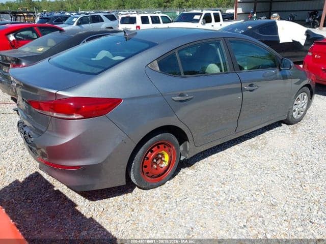 2017 HYUNDAI ELANTRA SE 4