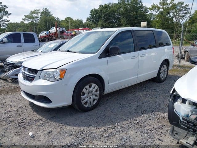 2018 DODGE GRAND CARAVAN SE 2