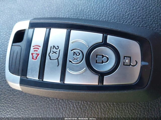 2021 FORD ESCAPE SE 11