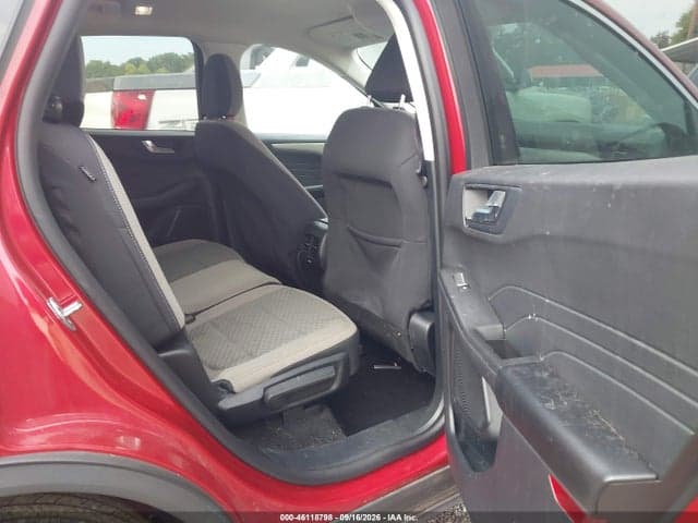2021 FORD ESCAPE SE 8