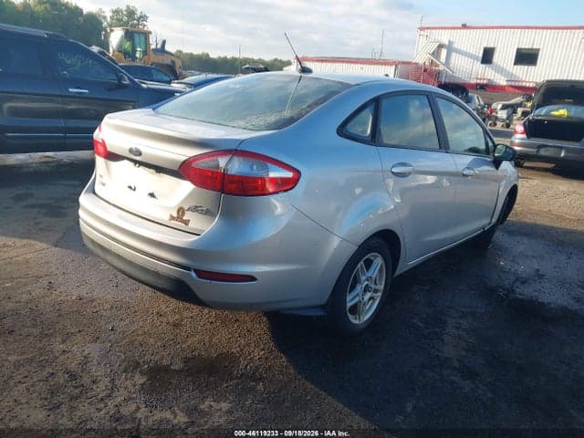 2017 FORD FIESTA SE 4