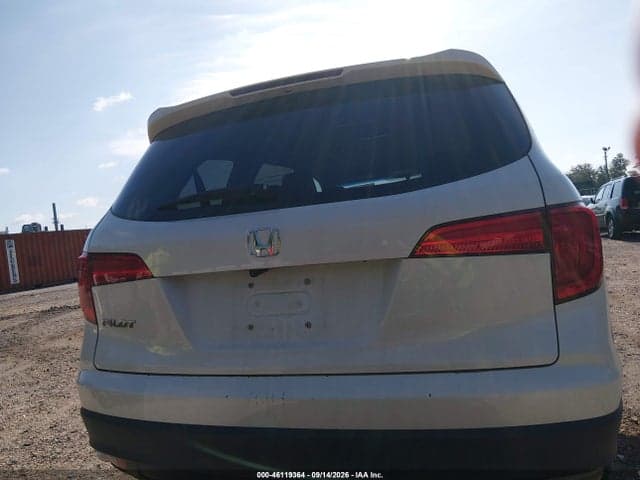 2017 HONDA PILOT EX 6