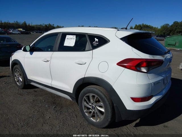 2017 HYUNDAI TUCSON SE 3