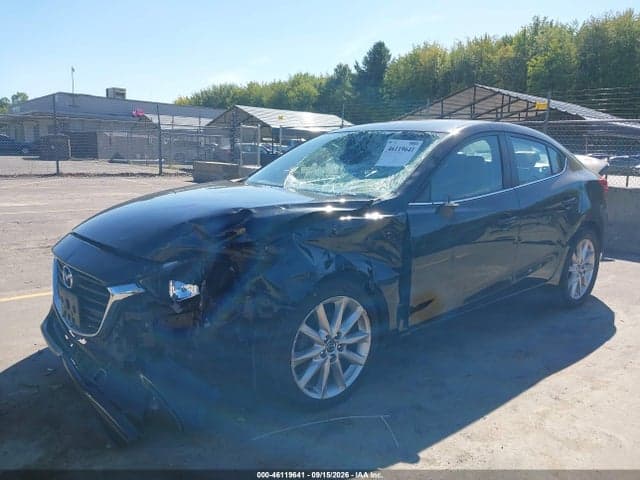 2017 MAZDA MAZDA3 TOURING 2