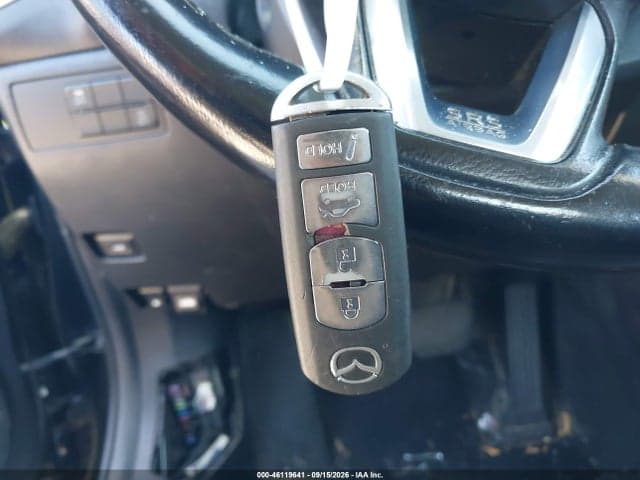 2017 MAZDA MAZDA3 TOURING 11