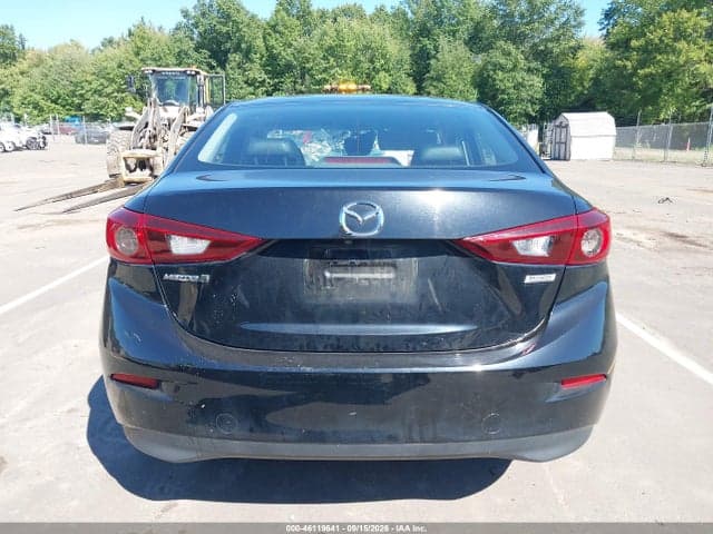 2017 MAZDA MAZDA3 TOURING 16