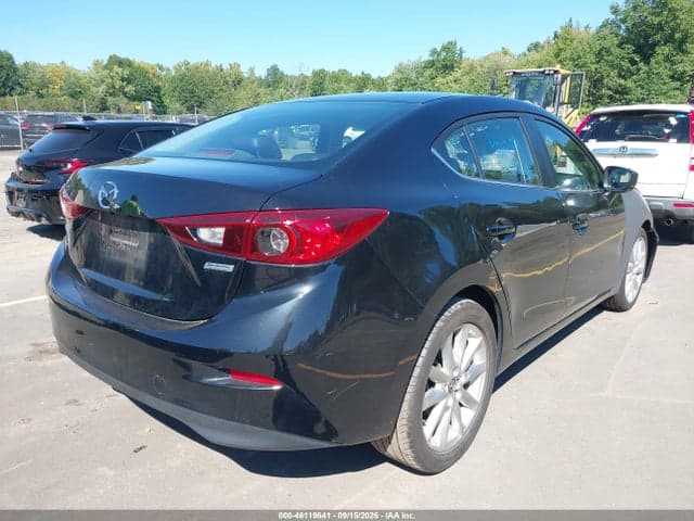 2017 MAZDA MAZDA3 TOURING 4