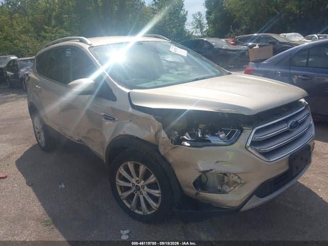 2017 FORD ESCAPE TITANIUM 1