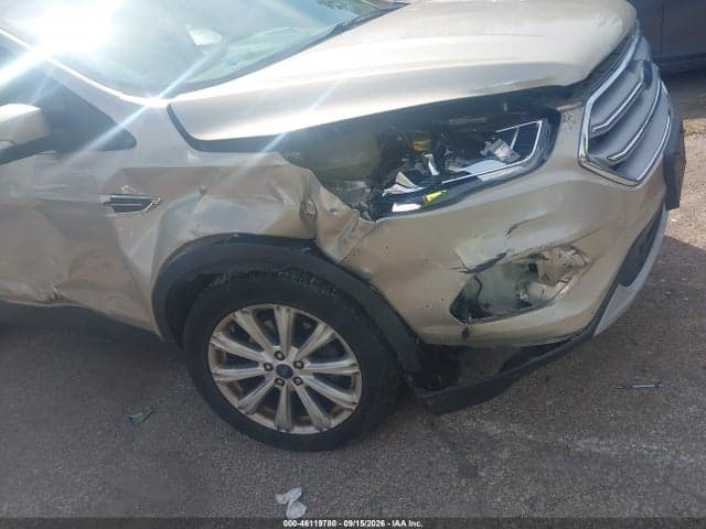 2017 FORD ESCAPE TITANIUM 6