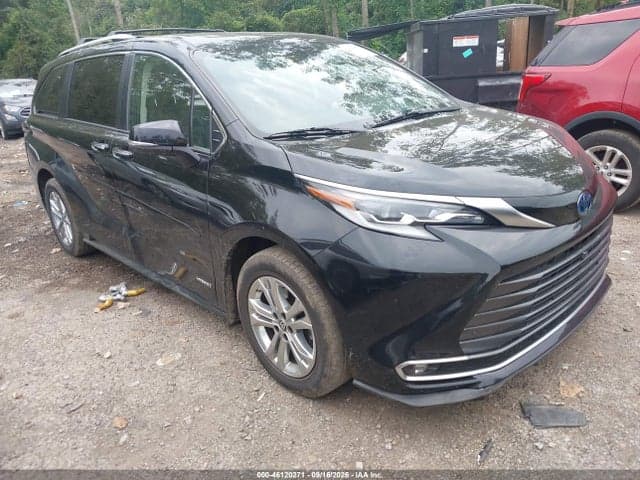 2021 TOYOTA SIENNA PLATINUM
