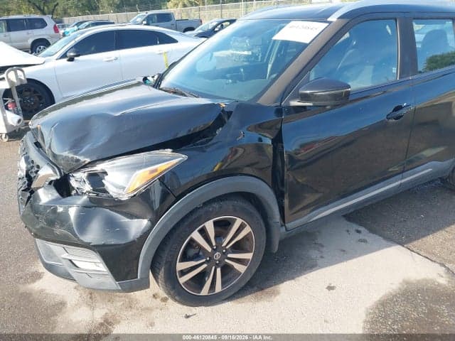 2019 NISSAN KICKS SR 6