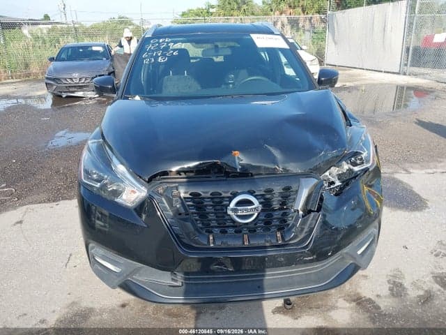 2019 NISSAN KICKS SR 4