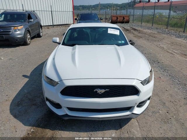 2017 FORD MUSTANG V6 13