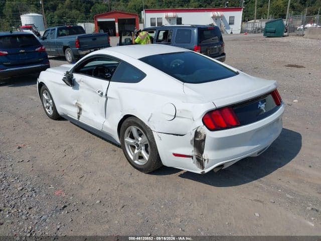 2017 FORD MUSTANG V6 3