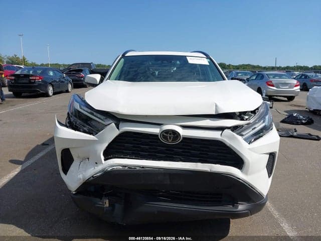 2023 TOYOTA RAV4 XLE 12