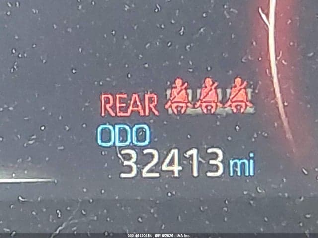 2023 TOYOTA RAV4 XLE 15