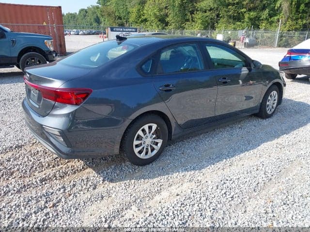 2021 KIA FORTE FE 4