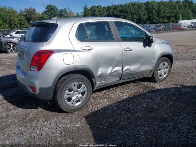 2017 CHEVROLET TRAX LS 4