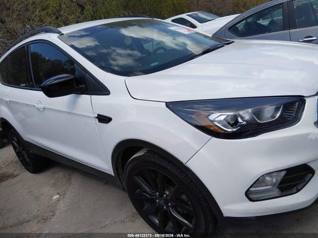 2019 FORD ESCAPE SE 13