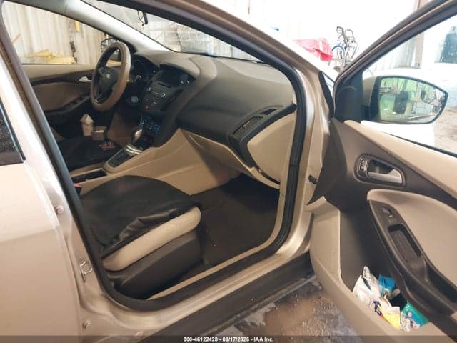 2017 FORD FOCUS SE 5