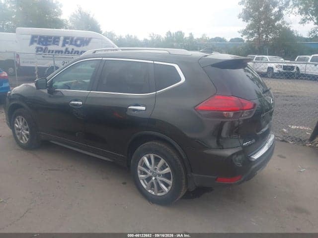 2017 NISSAN ROGUE SV 3