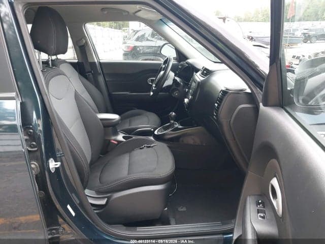 2019 KIA SOUL + 5