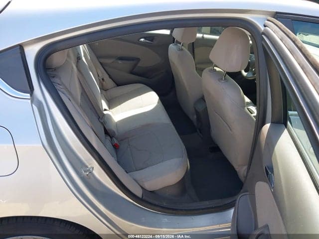 2018 CHEVROLET CRUZE LT AUTO 8