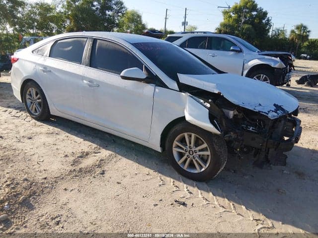 2017 HYUNDAI SONATA SE 1