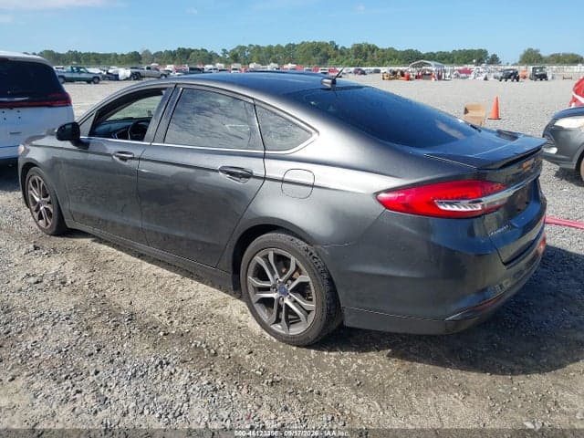 2017 FORD FUSION SE 3
