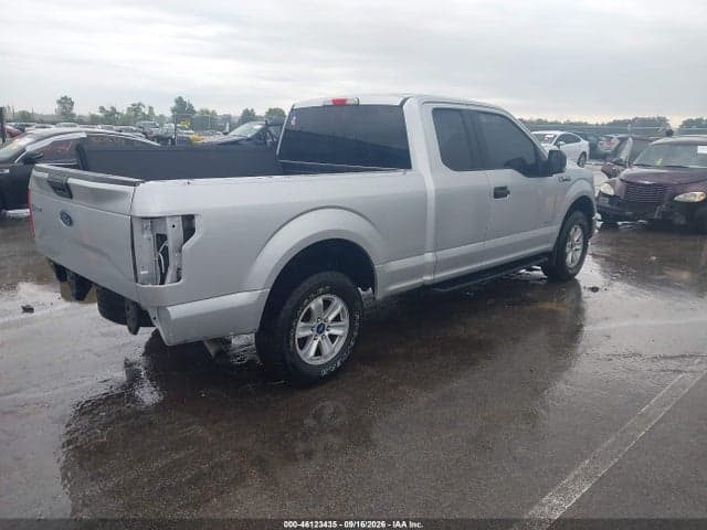 2017 FORD F-150 XLT 4