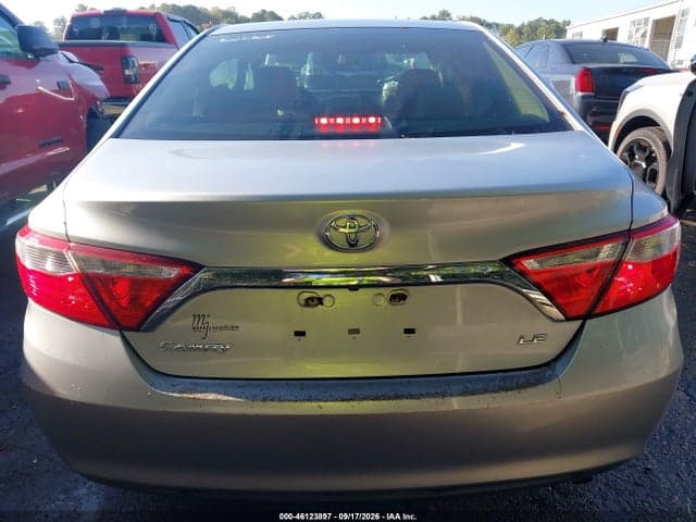 2017 TOYOTA CAMRY LE 16
