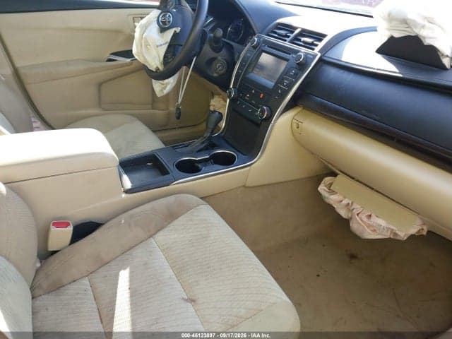 2017 TOYOTA CAMRY LE 5