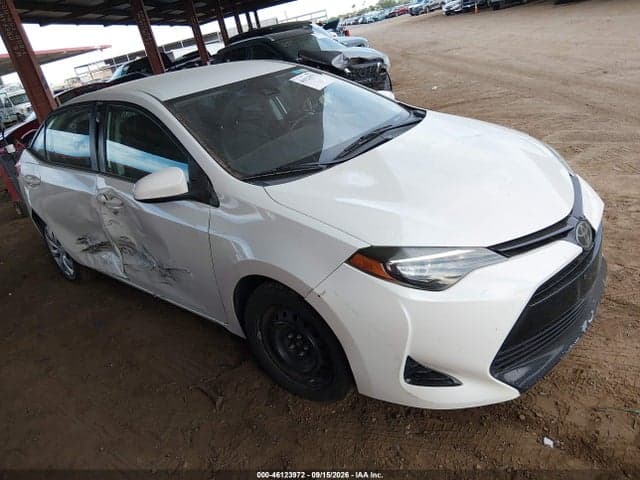 2018 TOYOTA COROLLA LE 1