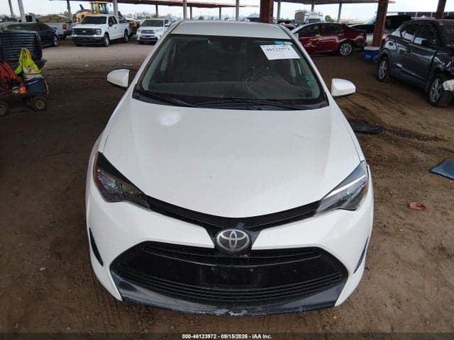 2018 TOYOTA COROLLA LE 12