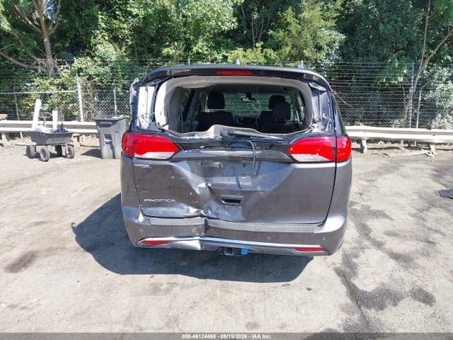 2017 CHRYSLER PACIFICA TOURING-L 16