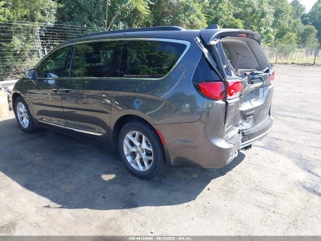 2017 CHRYSLER PACIFICA TOURING-L 3