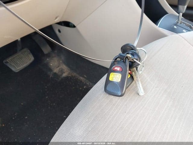2017 HYUNDAI ACCENT SE 11