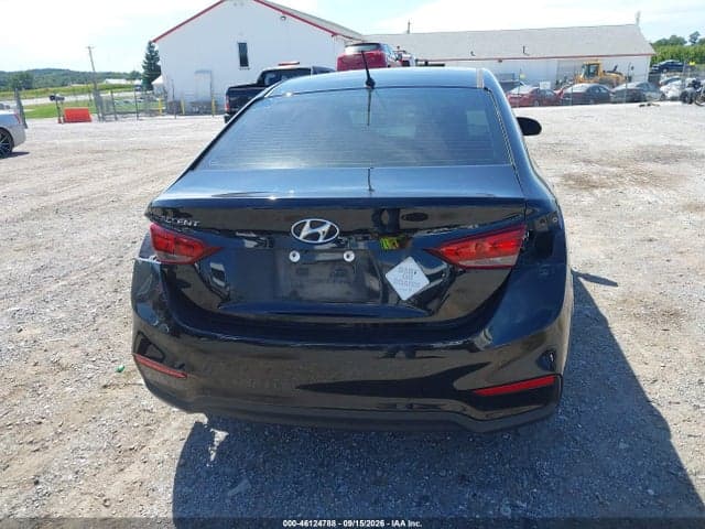 2021 HYUNDAI ACCENT SE 16