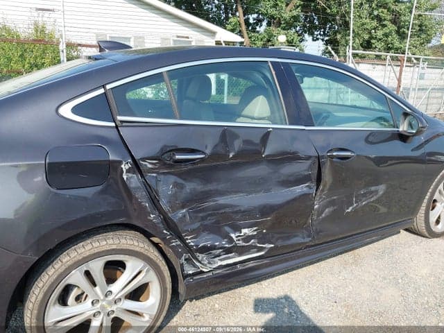 2017 CHEVROLET CRUZE PREMIER AUTO 17
