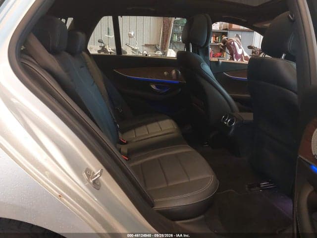 2017 MERCEDES-BENZ E 400 4MATIC 8