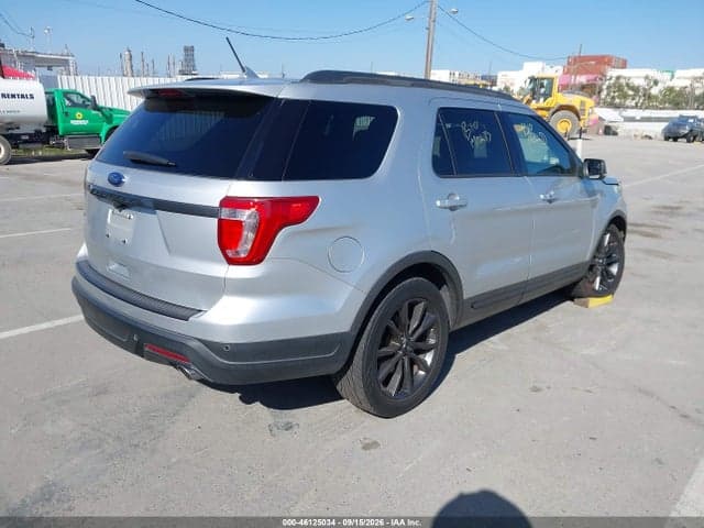 2018 FORD EXPLORER XLT 4
