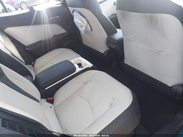 2017 TOYOTA PRIUS PRIME ADVANCED 8